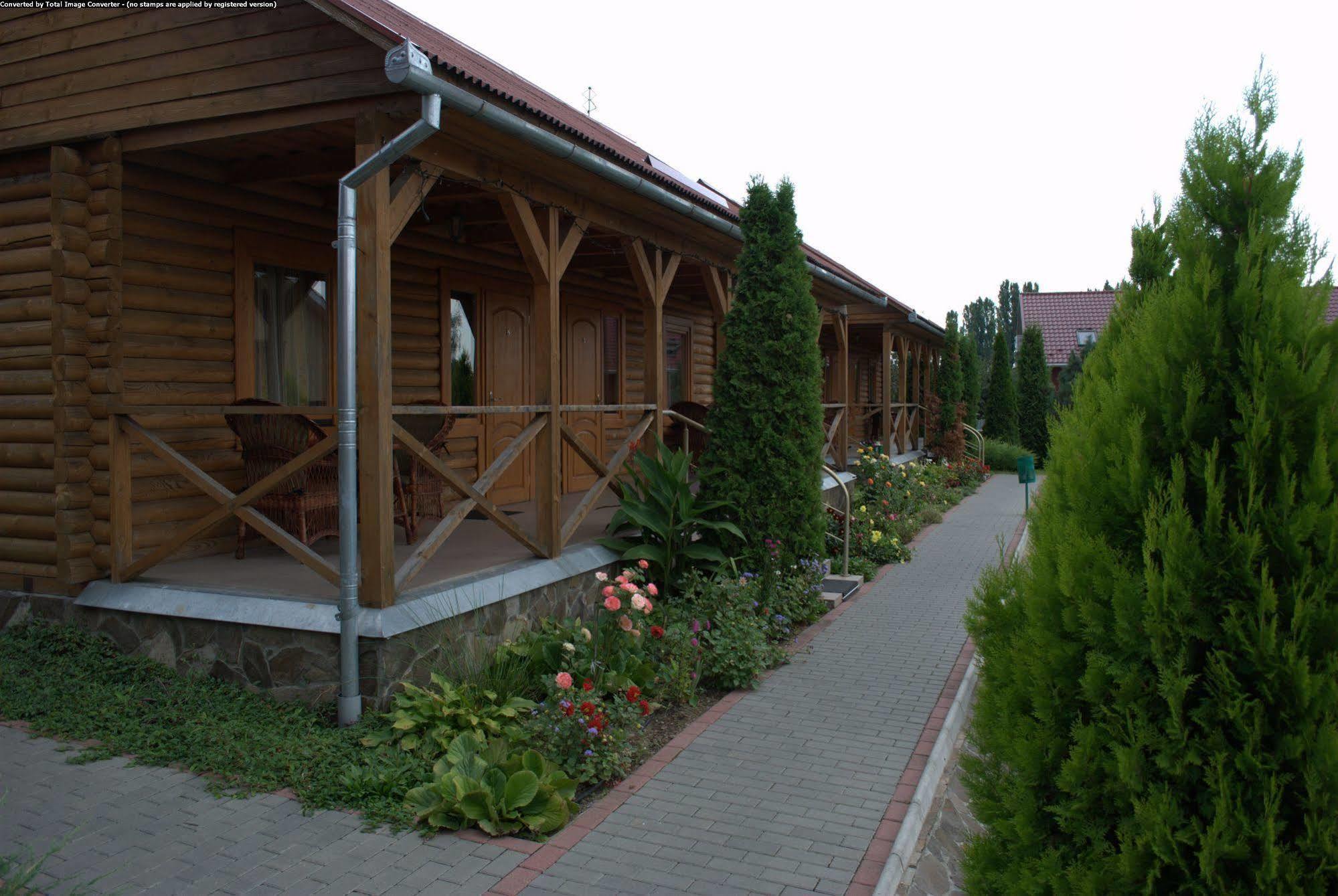 Europe Hotel Ujhorod Exterior foto